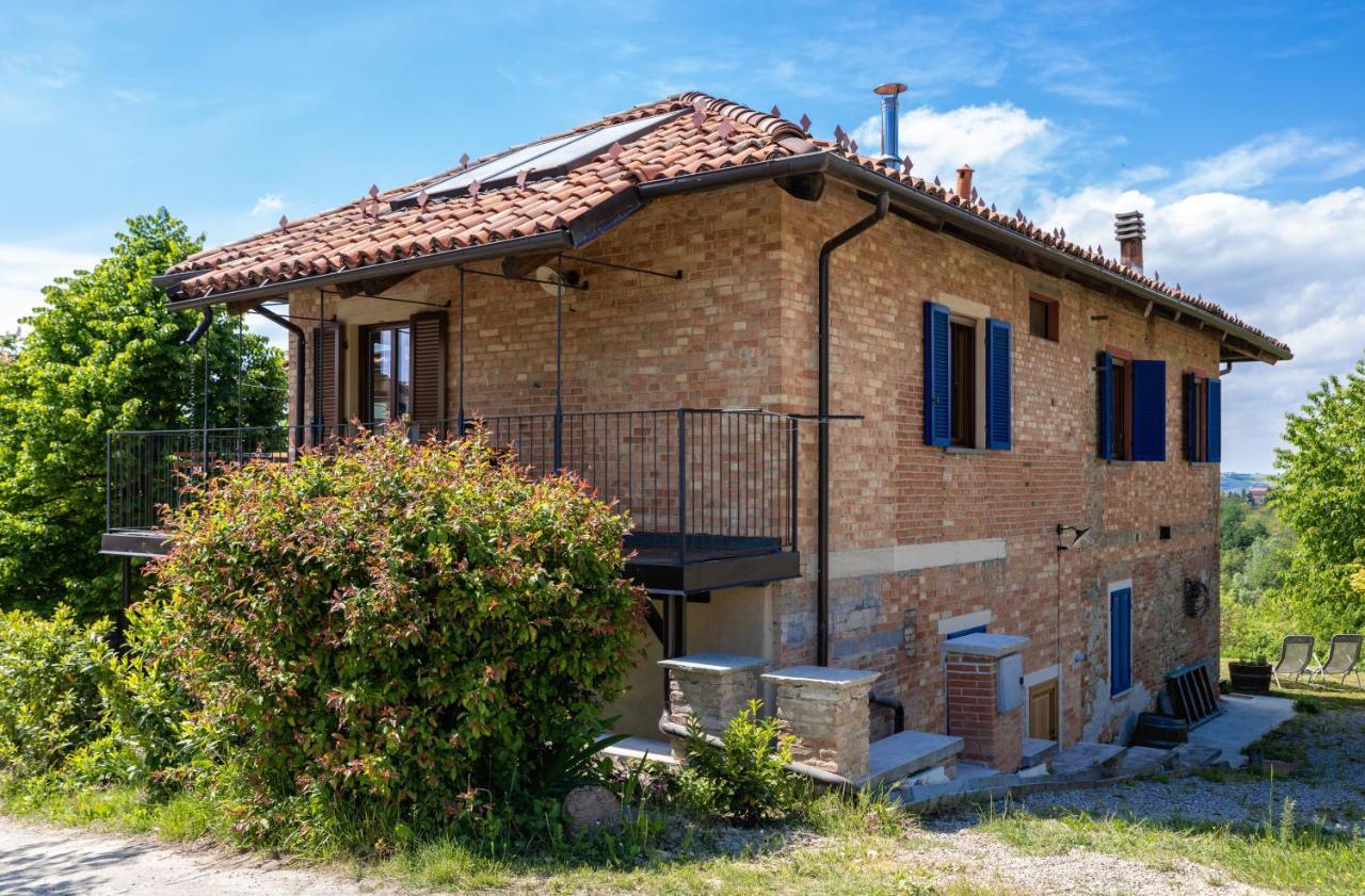 Monforte dʼAlba B&B Sant'Anna 21 מראה חיצוני תמונה