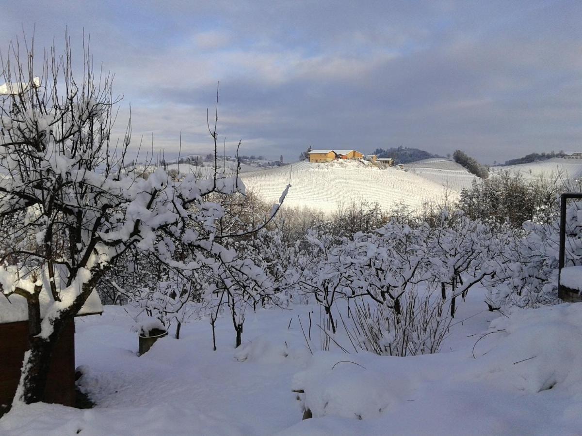 Monforte dʼAlba B&B Sant'Anna 21 מראה חיצוני תמונה