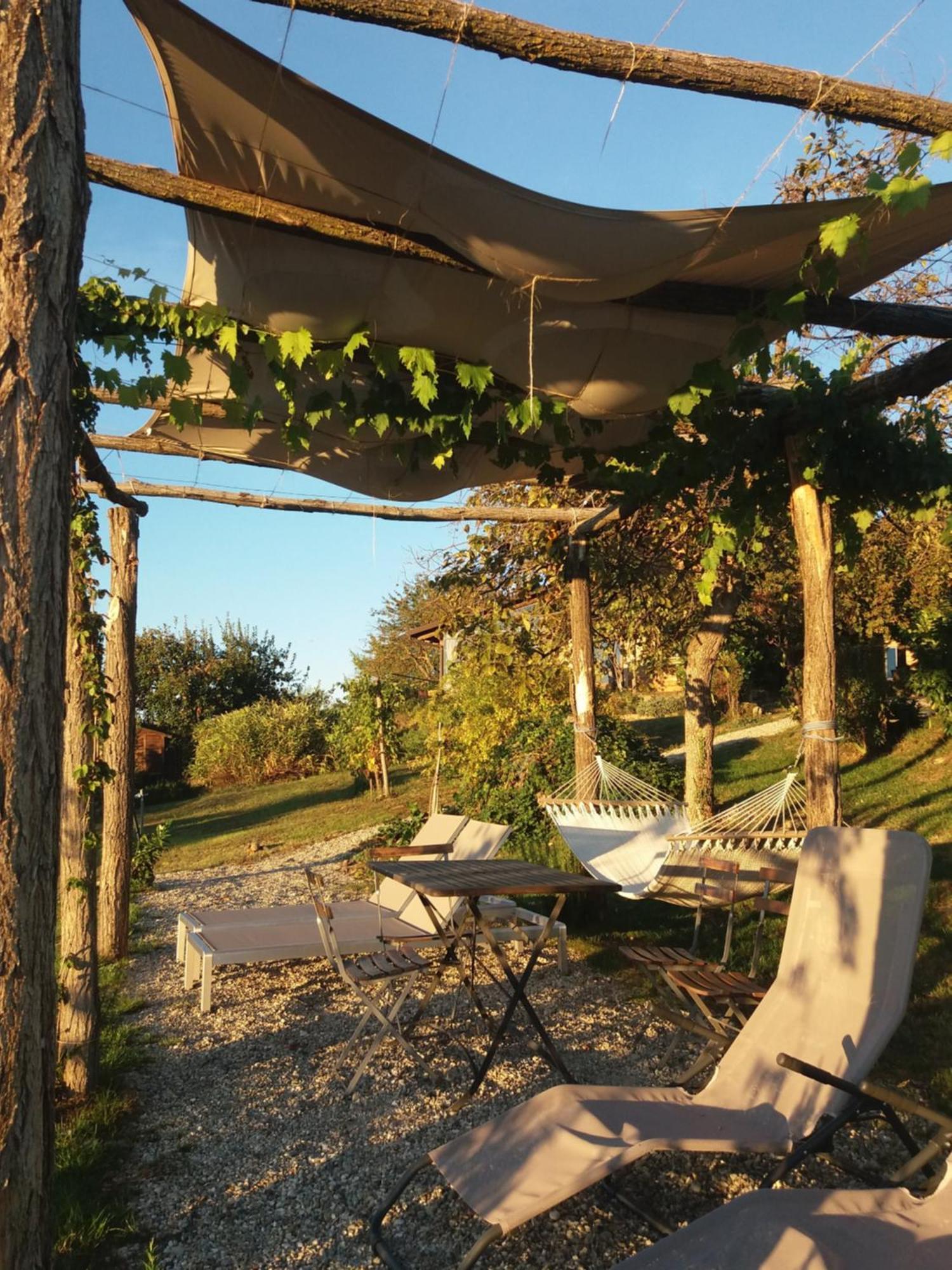 Monforte dʼAlba B&B Sant'Anna 21 מראה חיצוני תמונה